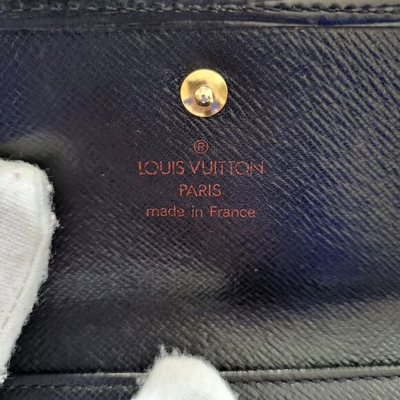 AUTHENTIC LOUIS VUITTON BLACK EPI LEATHER COMPACT SNAP WALLET - Picture 11 of 16